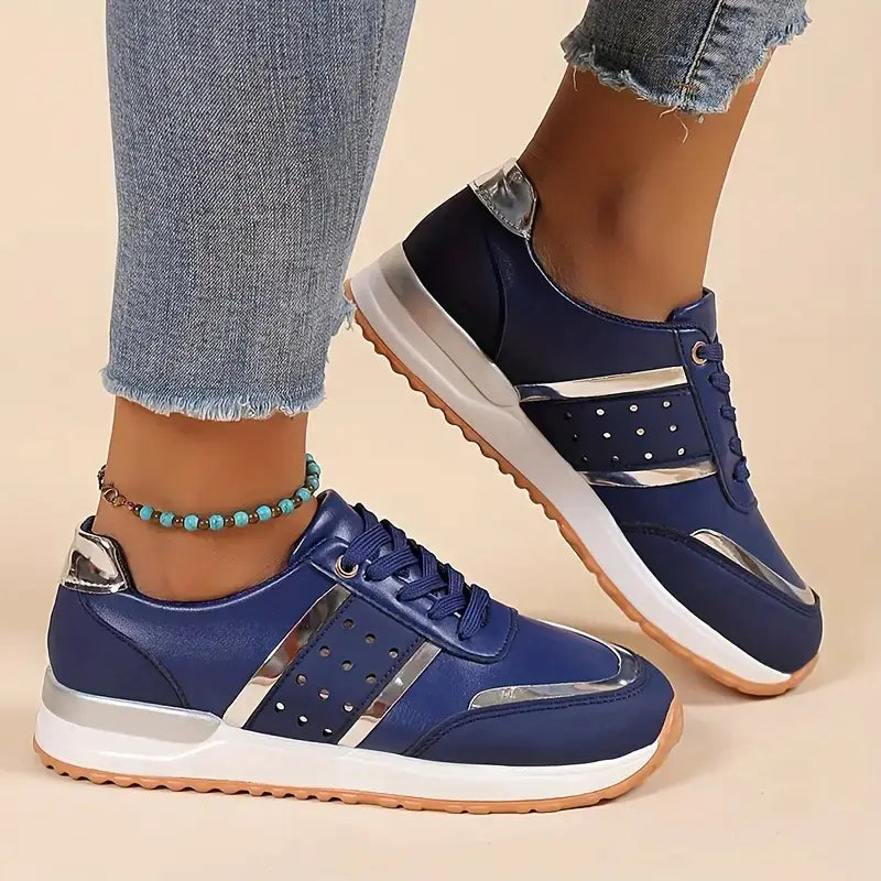 Large Casual Sports Shoes with Thick Sole and Lace Up