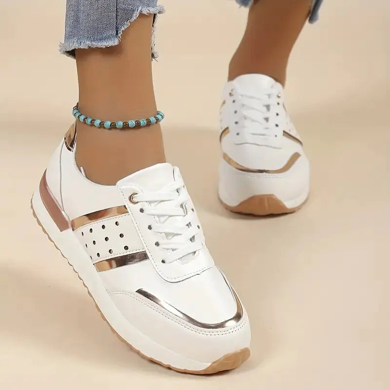 Large Casual Sports Shoes with Thick Sole and Lace Up
