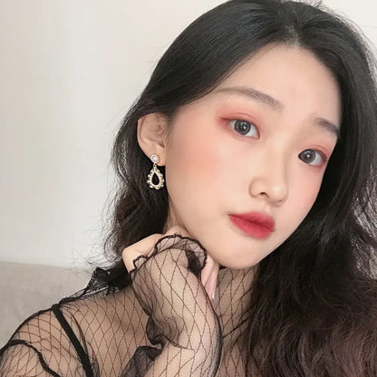 Vintage Minimalist Flower Pearl Drop Earrings S925 Silver