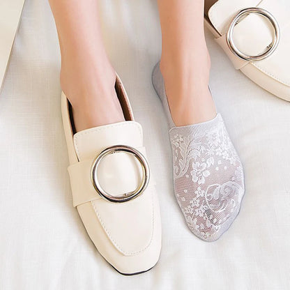 Fashion No-Show Socks – Lace Edge & Non-Slip Comfort!