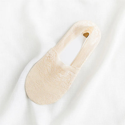 Fashion No-Show Socks – Lace Edge & Non-Slip Comfort!